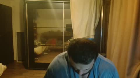 Snapshot of stevebulkzor chatting on 11/06/25, 01:06 Steve Oakenshield son of John son of Vasyl online show from 11/06/25, 01:06