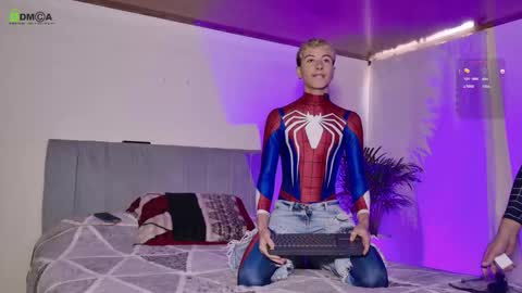 Snapshot of steveen_1604 chatting on 11/09/25, 06:17 Stevenn online show from 11/09/25, 06:17