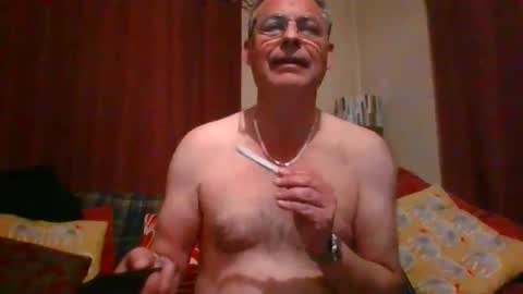 Snapshot of stevejm3740 chatting on 04/12/26, 01:10 stevejm3740 online show from 04/12/26, 01:10