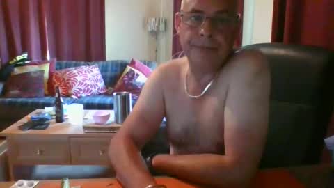 Snapshot of stevejm3740 chatting on 05/24/26, 06:13 stevejm3740 online show from 05/24/26, 06:13