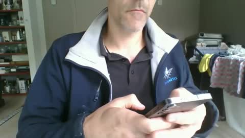 Snapshot of steven123456785857 chatting on 10/02/25, 11:28 steven123456785857 online show from 10/02/25, 11:28