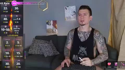 Snapshot of steven__tayler chatting on 09/22/25, 04:47 Steven Tayler online show from 09/22/25, 04:47