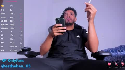 Snapshot of steven_smith05 chatting on 09/27/25, 07:46 Esteban online show from 09/27/25, 07:46