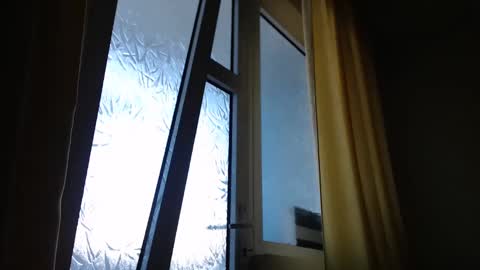 Snapshot of stevenbradley2017 chatting on 01/05/25, 12:53 Steven online show from 01/05/25, 12:53