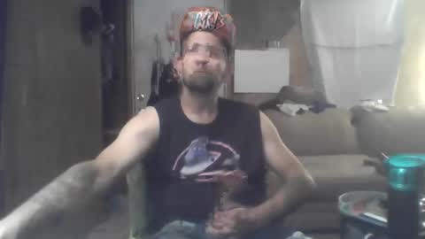 Snapshot of steveneg13 chatting on 03/01/25, 12:23 Steveneg13 online show from 03/01/25, 12:23