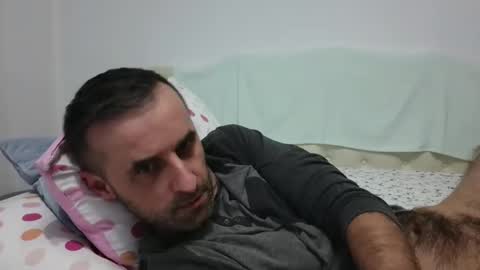 Snapshot of stevenpit chatting on 01/05/25, 07:28 stevenpit online show from 01/05/25, 07:28