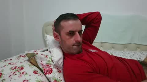 Snapshot of stevenpit chatting on 02/09/25, 01:14 stevenpit online show from 02/09/25, 01:14