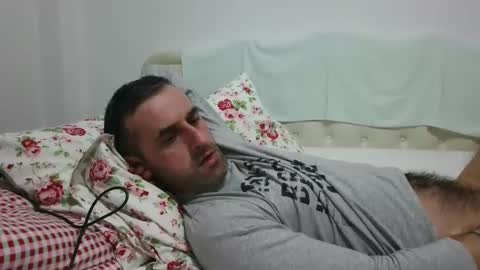 Snapshot of stevenpit chatting on 02/11/25, 08:10 stevenpit online show from 02/11/25, 08:10