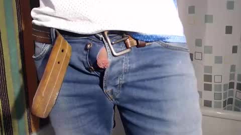 Snapshot of steveo_85 chatting on 05/09/26, 11:37 white beef online show from 05/09/26, 11:37