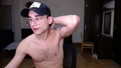 Snapshot of steveoceanbeanhuge chatting on 02/27/25, 08:42 Alex   online show from 02/27/25, 08:42