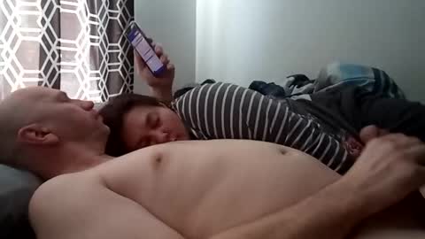 Snapshot of steversonadam0 chatting on 04/09/26, 01:27 AA online show from 04/09/26, 01:27