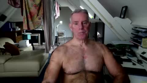 Snapshot of stevetwo chatting on 03/11/26, 11:49 stevetwo online show from 03/11/26, 11:49