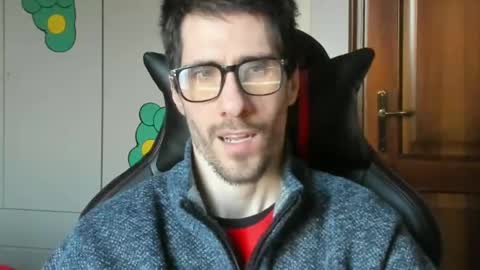 Snapshot of stevex870 chatting on 02/02/25, 04:11 Steve online show from 02/02/25, 04:11