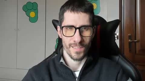 Snapshot of stevex870 chatting on 03/09/25, 03:16 Steve online show from 03/09/25, 03:16