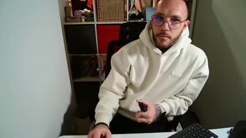 Snapshot of stevie_rae chatting on 01/31/26, 08:40 stevie_rae online show from 01/31/26, 08:40