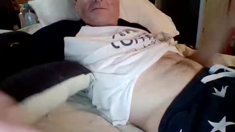 steviehard7 online show from 02/10/25, 02:41