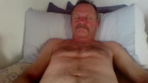 steviehard7 online show from 10/01/25, 10:27