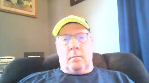 bobby online show from 04/17/26, 02:20