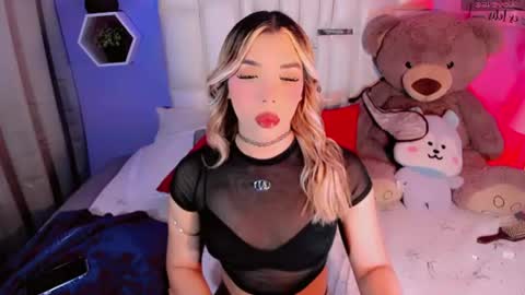Steisee Reyes online show from 06/21/26, 06:16