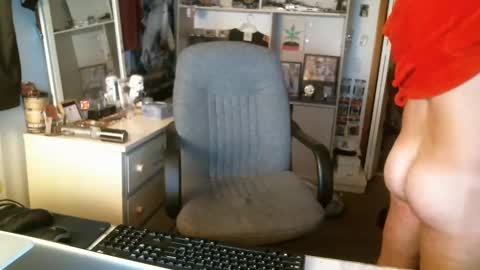 stickey online show from 01/01/25, 08:24