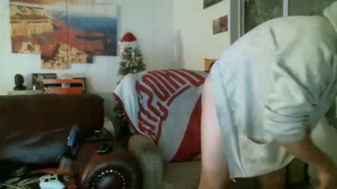 stickey online show from 11/16/25, 06:41