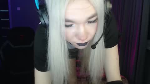 Steve online show from 11/08/25, 05:23