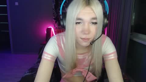 Steve online show from 11/24/25, 06:18