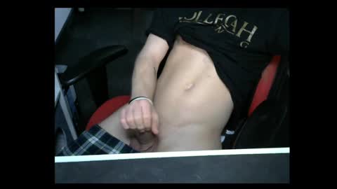 Snapshot of stiffmaster3000 chatting on 01/06/25, 09:30 stiffmaster3000 online show from 01/06/25, 09:30