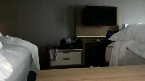 stifler69690 online show from 02/19/25, 12:22