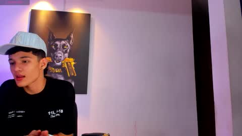 Snapshot of stiiveen_24cm chatting on 11/07/25, 03:17 Stiven brendan online show from 11/07/25, 03:17