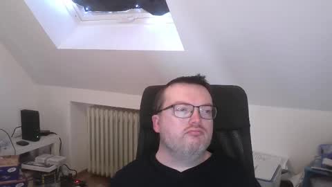 Snapshot of still_alive1985 chatting on 04/02/26, 05:49 Oliver online show from 04/02/26, 05:49