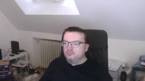 Snapshot of still_alive1985 chatting on 04/03/26, 05:38 Oliver online show from 04/03/26, 05:38