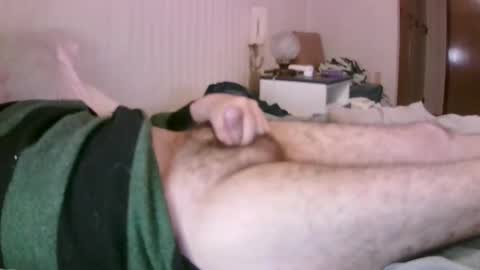 Snapshot of stillloving007 chatting on 04/08/26, 01:00 stillloving007 online show from 04/08/26, 01:00