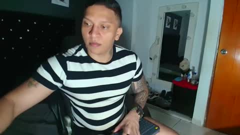 stily online show from 10/20/25, 03:40