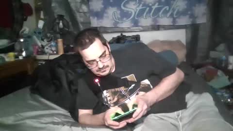 Snapshot of stitchsunshine85 chatting on 03/09/25, 01:15 Tasha and Drew online show from 03/09/25, 01:15