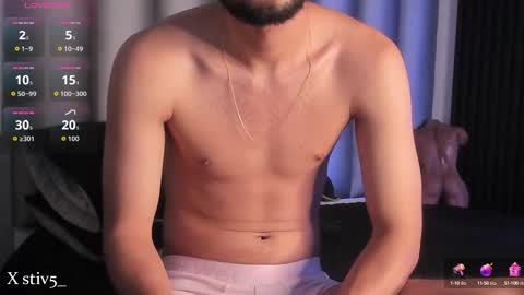 stiven__01 online show from 10/10/25, 03:55