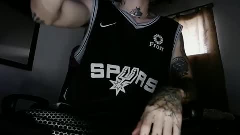 Snapshot of stivenunivers996 chatting on 12/31/24, 06:13 stiven online show from 12/31/24, 06:13