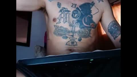 Snapshot of stivenunivers996 chatting on 01/07/25, 03:33 stiven online show from 01/07/25, 03:33