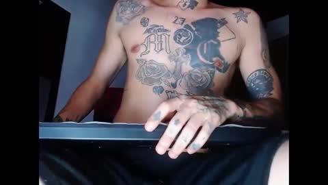 Snapshot of stivenunivers996 chatting on 01/11/25, 03:55 stiven online show from 01/11/25, 03:55