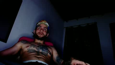 Snapshot of stivenunivers996 chatting on 01/21/25, 01:08 stiven online show from 01/21/25, 01:08