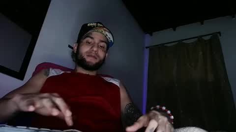 Snapshot of stivenunivers996 chatting on 01/26/25, 05:34 stiven online show from 01/26/25, 05:34