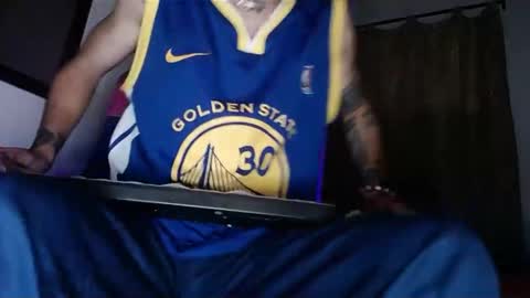 Snapshot of stivenunivers996 chatting on 01/28/25, 02:11 stiven online show from 01/28/25, 02:11