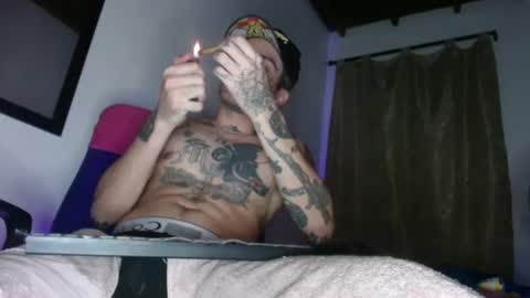 Snapshot of stivenunivers996 chatting on 01/28/25, 06:05 stiven online show from 01/28/25, 06:05