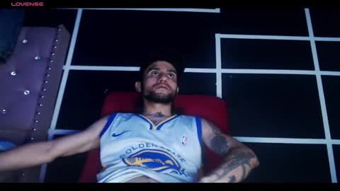 Snapshot of stivenunivers996 chatting on 10/16/25, 10:38 stiven online show from 10/16/25, 10:38