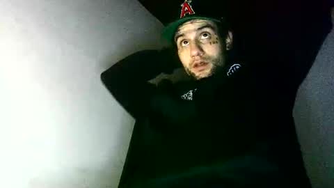 Snapshot of stivenunivers996 chatting on 03/29/26, 02:11 stiven online show from 03/29/26, 02:11