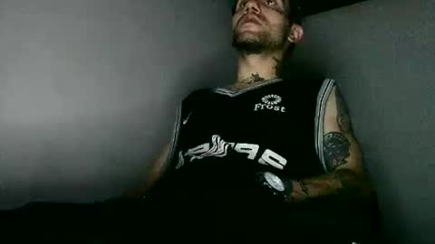 Snapshot of stivenunivers996 chatting on 04/14/26, 01:00 stiven online show from 04/14/26, 01:00