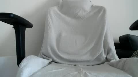 Snapshot of stivglatpik chatting on 06/13/26, 08:23 stivglatpik online show from 06/13/26, 08:23