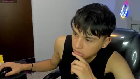 Snapshot of stiwentwink chatting on 11/10/25, 06:51 Stiwen online show from 11/10/25, 06:51