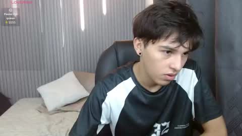 Stiwen online show from 06/22/26, 01:52