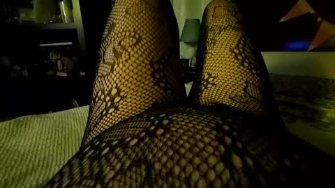 Snapshot of stockinggeek chatting on 10/18/25, 07:31 StockingGeek online show from 10/18/25, 07:31